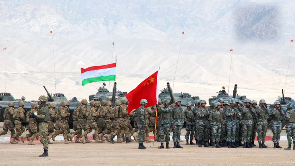 Китайская экспансия в Таджикистане: теперь и военная