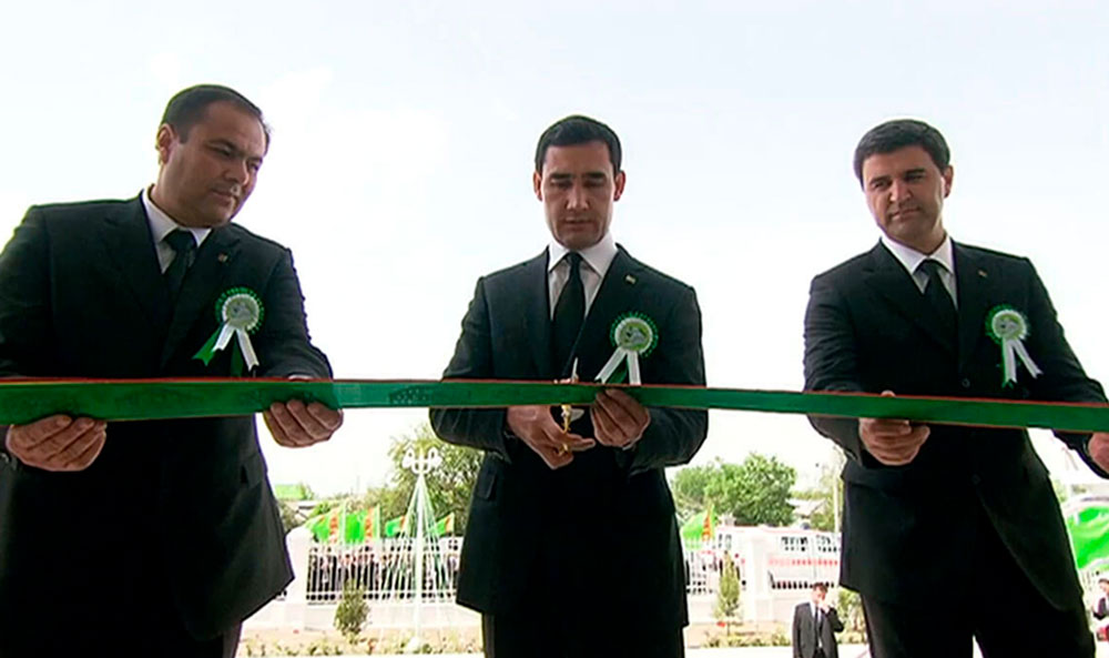 Туркменистан: сын президента открыл гостиницу для животных