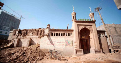 Китай разрушил в Восточном Туркестане 16 тыс. мечетей