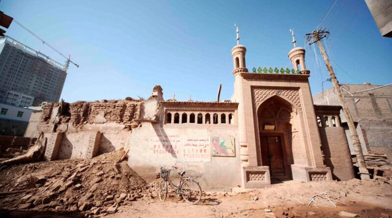 Китай разрушил в Восточном Туркестане 16 тыс. мечетей